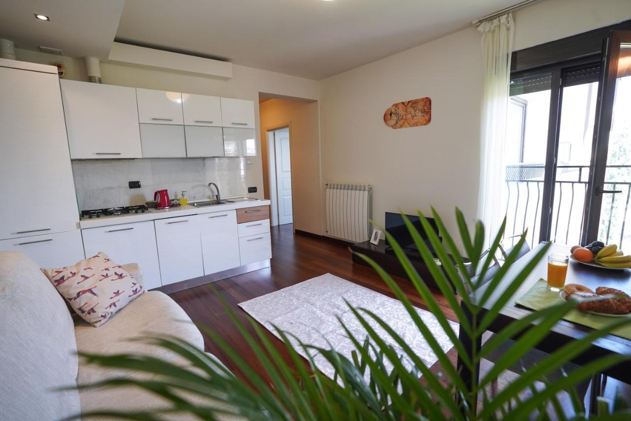 City Center Premium Apartments ブカレスト エクステリア 写真